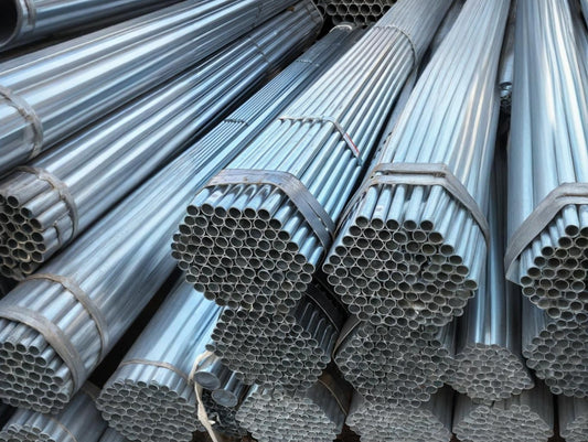 Ultimate Galvanized Steel Pipe | Hot-Dip Coated Water & Gas Solutions